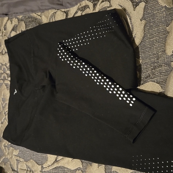 Old Navy Workout Leggings - Picture 2 of 3